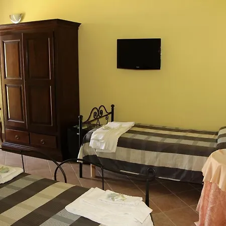 Li Fichi Alezio/gallipoli Frühstückspension 4*